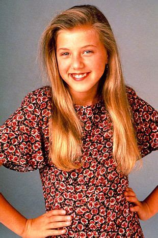 '90s TV Stars: Then & Now - Us Weekly | Stephanie from full house, Stephanie tanner, Jodie sweetin