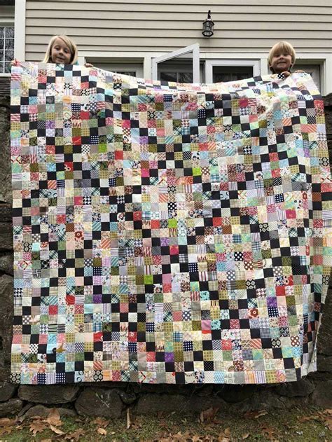 Stunning Scrap Fabric Scrappy Quilts Pattern Ideas | Scrappy quilt ...