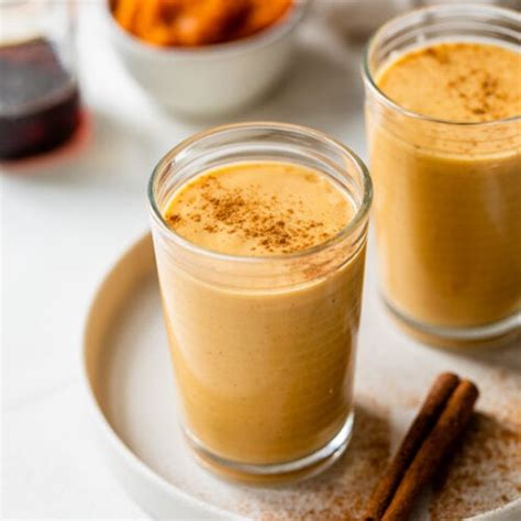 Easy Pumpkin Smoothie Recipe l Skinnytaste