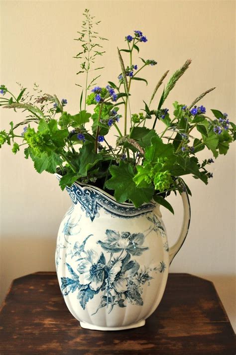 226 best images about Jugs of Flowers on Pinterest | White flowers, Hydrangeas and Cottages