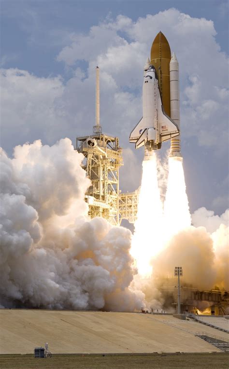 Free Images : vehicle, rocket, astronaut, launch, atlantis, exploration ...