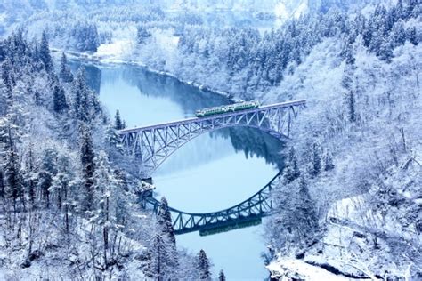 Aizu’s iconic winter snapshots: The No. 1 Tadami River Bridge Viewpoint and more! | JR Times