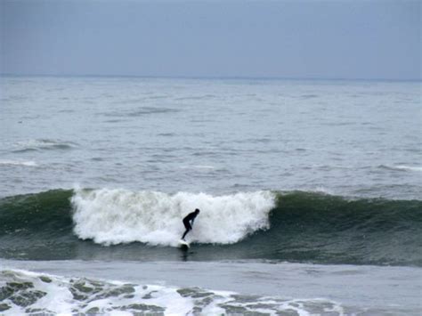 Winter Surf at Jenness State Beach - NH State Parks