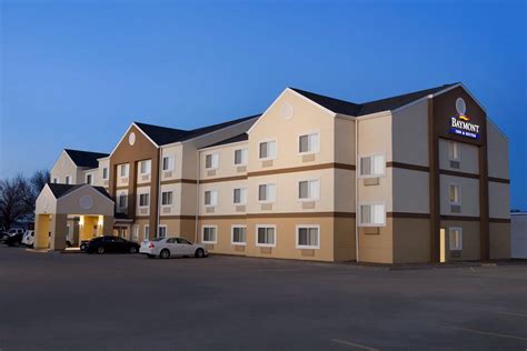 Baymont by Wyndham Salina | Salina, KS Hotels