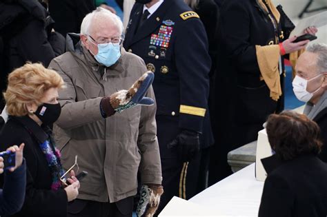 Look What Bernie Sanders (those mittens!) and Garth Brooks (that hat!) Wore to the Inauguration ...