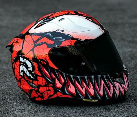 Pin by Cherry on Wheels | Custom motorcycle helmets, Cool bike helmets ...