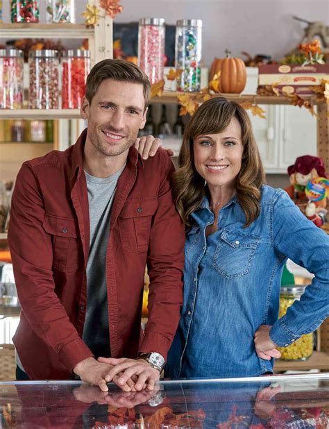 Nikki DeLoach and Andrew Walker on Their New Movie Sweet Autumn