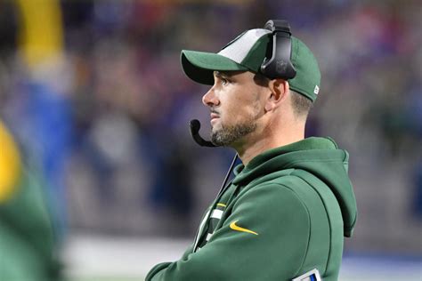 Packers coach Matt LaFleur left to answer questions after Tuesday’s ...