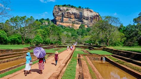 LankaWeb – Sigiriya: Sri Lanka’s ancient water gardens