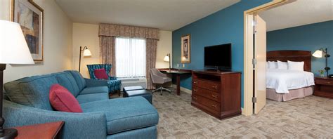 Hampton Inn & Suites Bloomington-Normal, IL Hotel