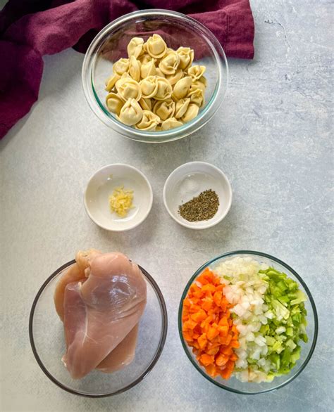 Creamy Chicken Alfredo Soup with Tortellini