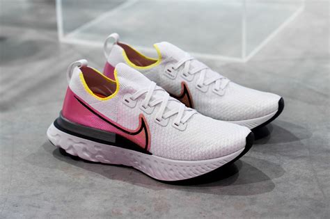 Nike React Infinity Run 最新跑鞋将为跑者减少运动伤害_新闻__维度女性