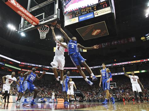 Live scores and updates from the Kentucky vs. Louisville basketball ...