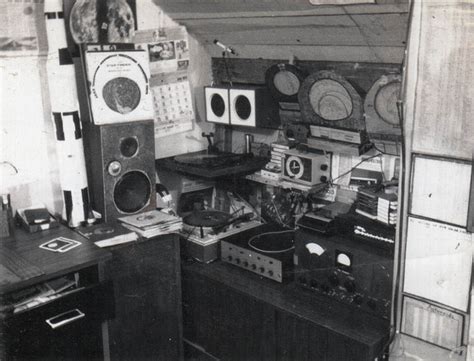 A 1970's Teenager's Bedroom - Vintage Stereo Equipment