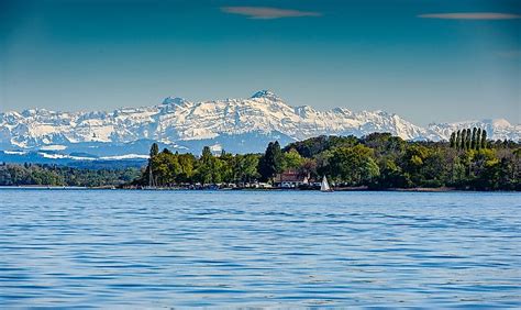 The 13 International Lakes Of Europe - WorldAtlas