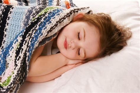 Most Cute Sleeping Baby Wallpaper ~ Charming collection of Photos ...