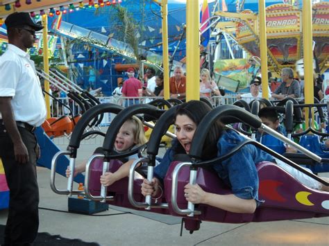 My Blog Is An Awesome Blog: The Great State Fair of Texas: RIDES!