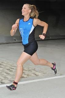 Minimalist Running | A young woman runs with minimalist runn… | Flickr