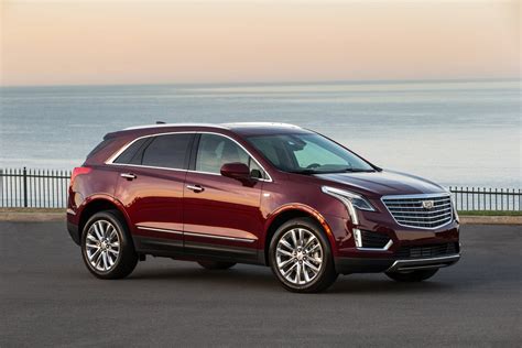 Cadillac XT5 Brings New Gauge Cluster Design | GM Authority