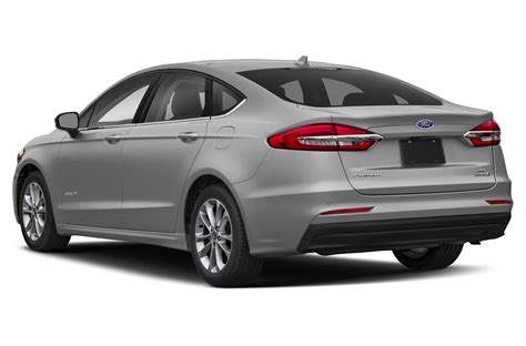 Ford Fusion Hybrid - Model Years, Generations & News | Cars.com