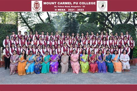 Mount Carmel PU College