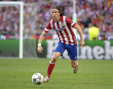 Atletico Madrid defender Filipe Luis' agent confirms Chelsea interest