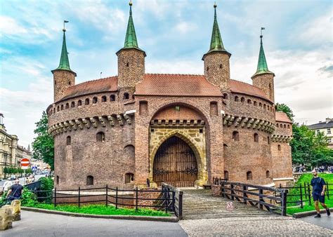 Krakow Old Town - Top 5 things to visit for free