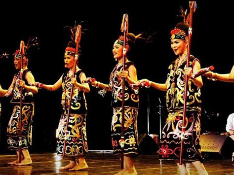 Tarian Gantar. Gantar Dance | Tarian, Gambar tarian, Budaya