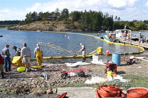 Local groups in oil spill prevention program | Islands' Sounder