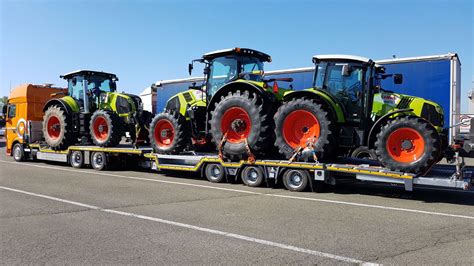 Deadline set & met for 200 Claas tractors | The Heavy Lift Group