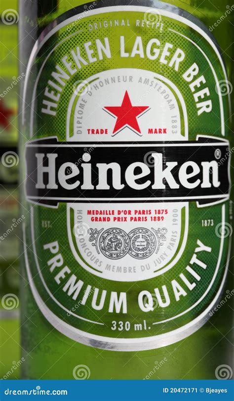 Heineken Beer Bottle editorial photo. Image of beverage - 20472171