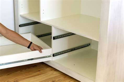 Easy Way on How to Repair Kitchen Drawers - DIYGuidance.com