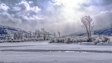 Lamar Valley In Winter Photograph by Chris Allmendinger - Fine Art America