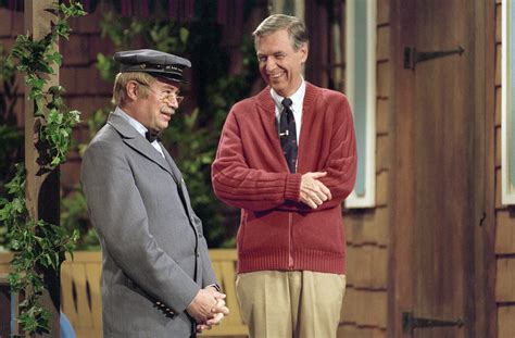 Watch the emotional trailer for the Mister Rogers documentary ...