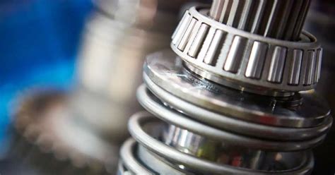 Ceramic Bearings Vs. Hybrid Bearings | Types, Benefits & Uses