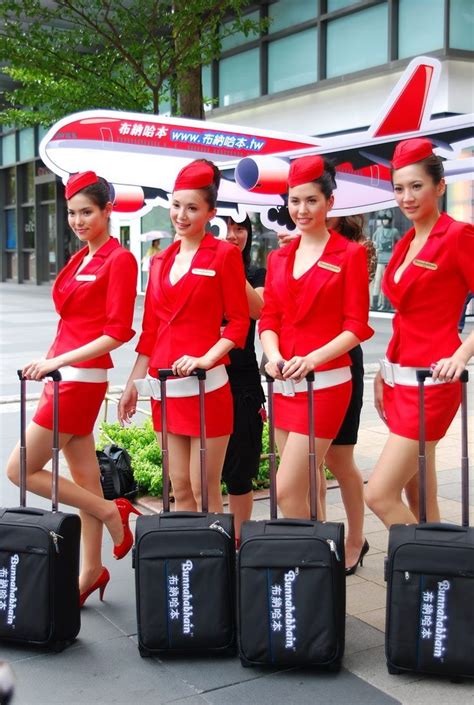 Flight Attendant American Airlines Royal brunei airlines flight ...