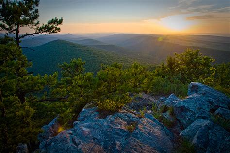 10. Ouachita Mountains, Arkansas | Gold Fever | Discovery