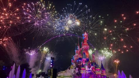 VIDEO: Disneyland Paris Ends 30th Anniversary with Surprise ONE-NIGHT ...