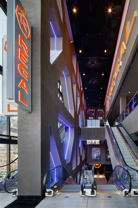 14-screen Regal theater opens at Essex Crossing on the Lower East Side | 6sqft