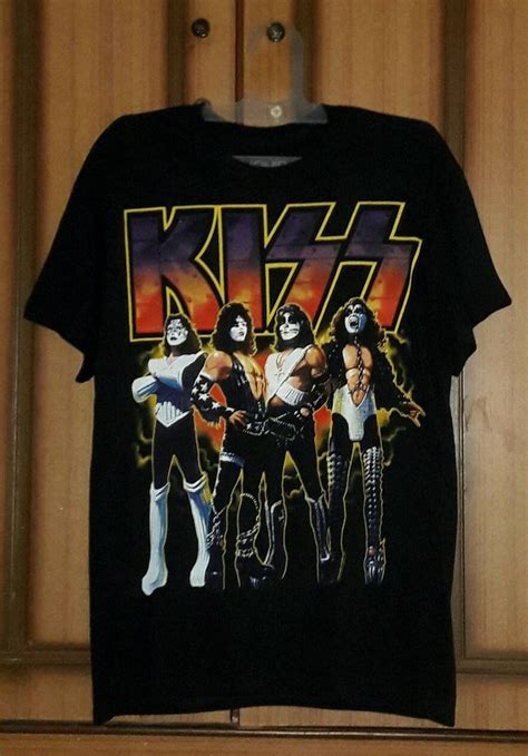 Jual KISS - Band Photo. Original Merchandise - DPM ROCK HOUSE | Tokopedia | Kiss shirt band ...