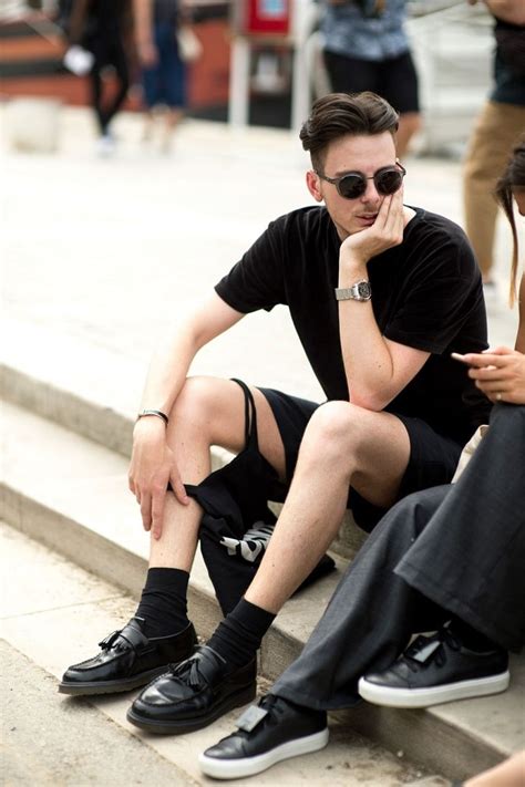 Paris Men’s Fashion Week Spring 2017 Street Style - Minimalist Street ...