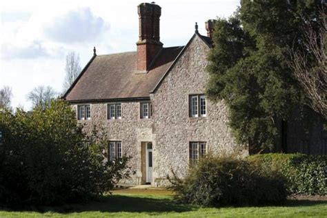 Barton Farm House from the main gates :: Images :: The Barton Estate, Isle of Wight