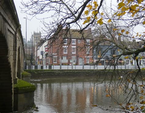 Bewdley Bridge and the River Severn © Mat Fascione cc-by-sa/2.0 ...