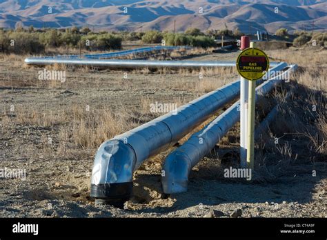 Taft, California - Natural gas pipeline in the oil and gas fields of ...