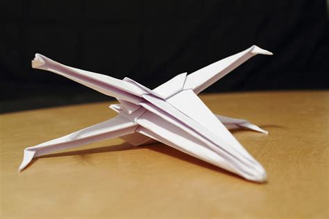 the greatest paper plane in the world - crafts, facts and stories