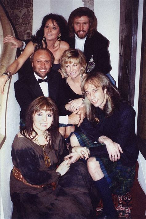 Family | Photos | Robin Gibb | Bee gees, Gees, Robin