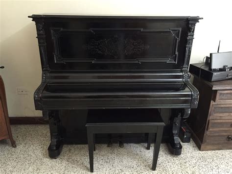 Piano Alemán Antiguo G. Stapel de Hamburg pronto a la venta