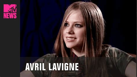 Avril Lavigne Funny Interview - Marteko