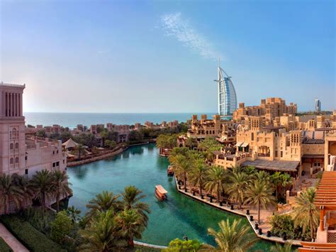 Al Qasr, Dubai, United Arab Emirates - hotel Review - Condé Nast Traveler