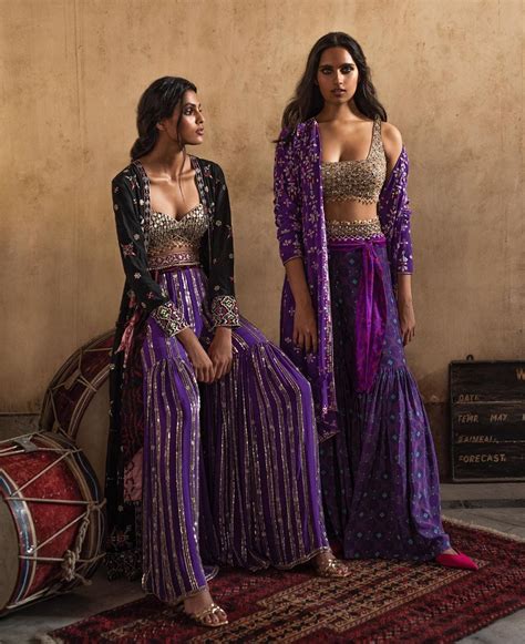 Outfits other than a lehenga for your intimate sangeet – Artofit